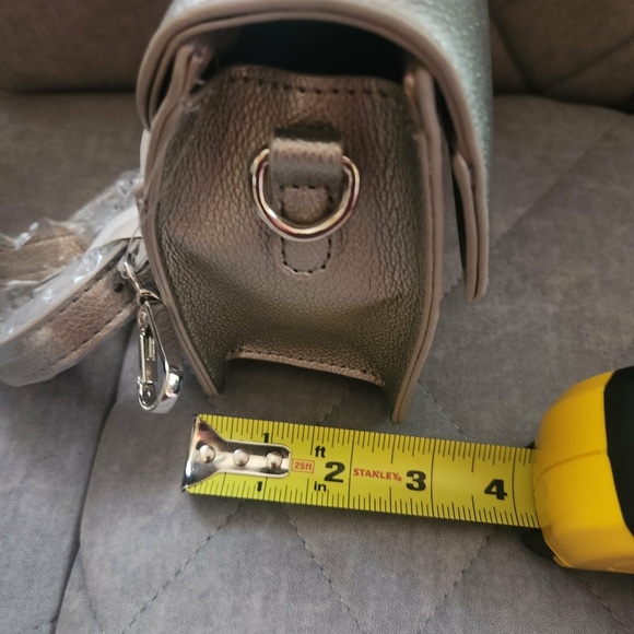 CXL by Christian Lacroix Metallic Hand/Crossbody Bag - Picture 10 of 10